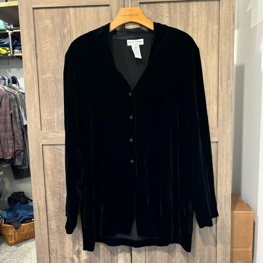 Rene Rowan size 14 Black Velvet Tunic Top Button Front V Neck